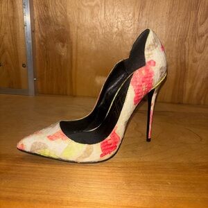 LFL by Lust for Life Multicolor Floral Heels